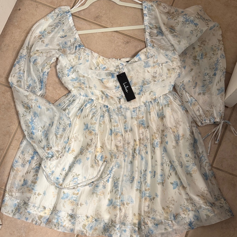Lulu's Blue and White Floral Blouse